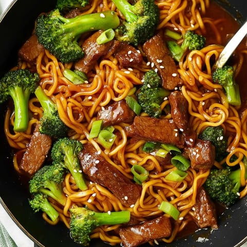 Sticky Beef & Noodles {One Pan}